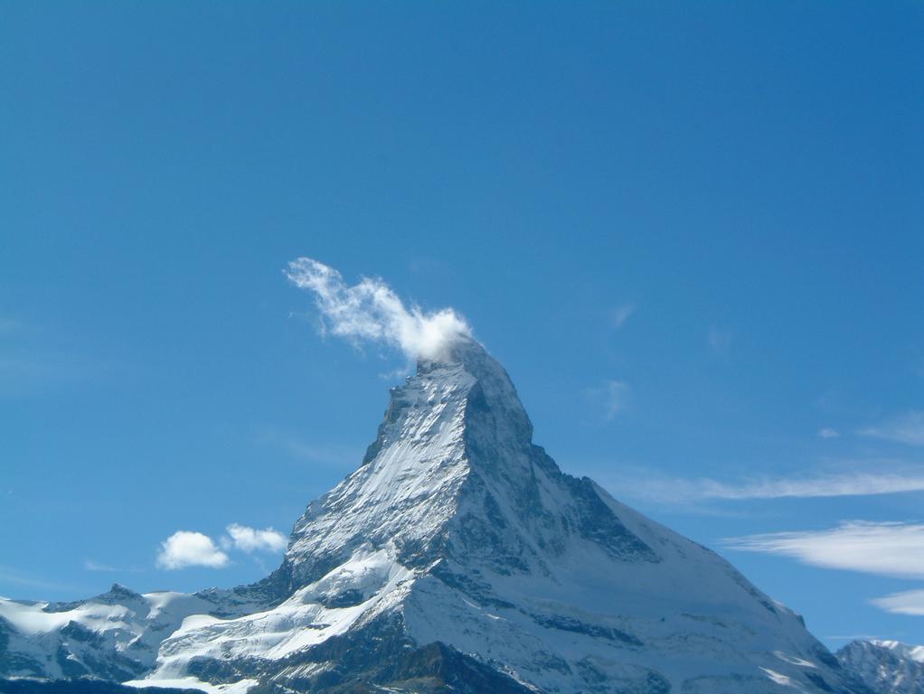 Strahlhorn Apartment Zermatt Ruang foto