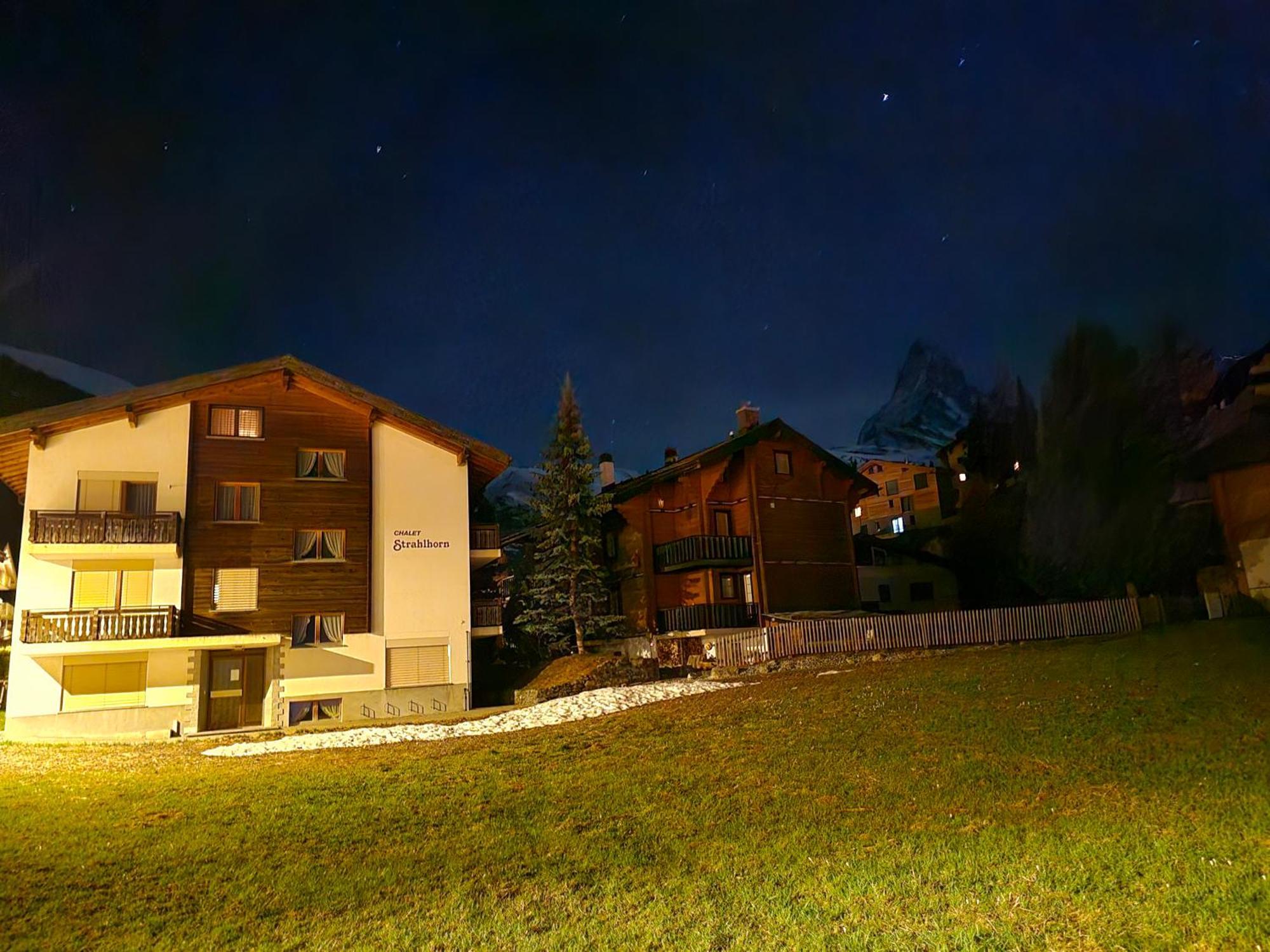 Strahlhorn Apartment Zermatt Bagian luar foto